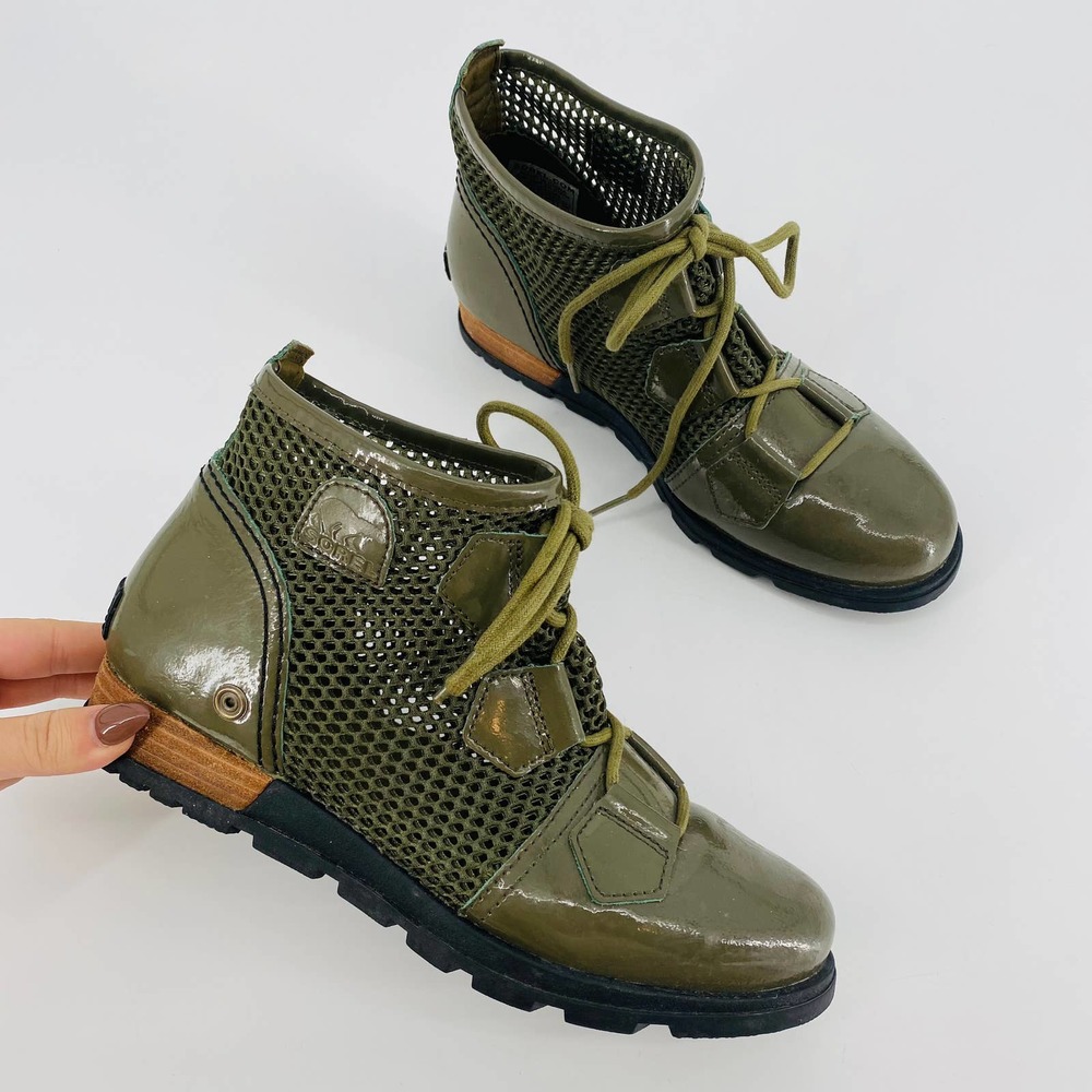 Sorel Green Mesh Patent Leather Lace UP High Top Booties 6.5 - Picture 1 of 7